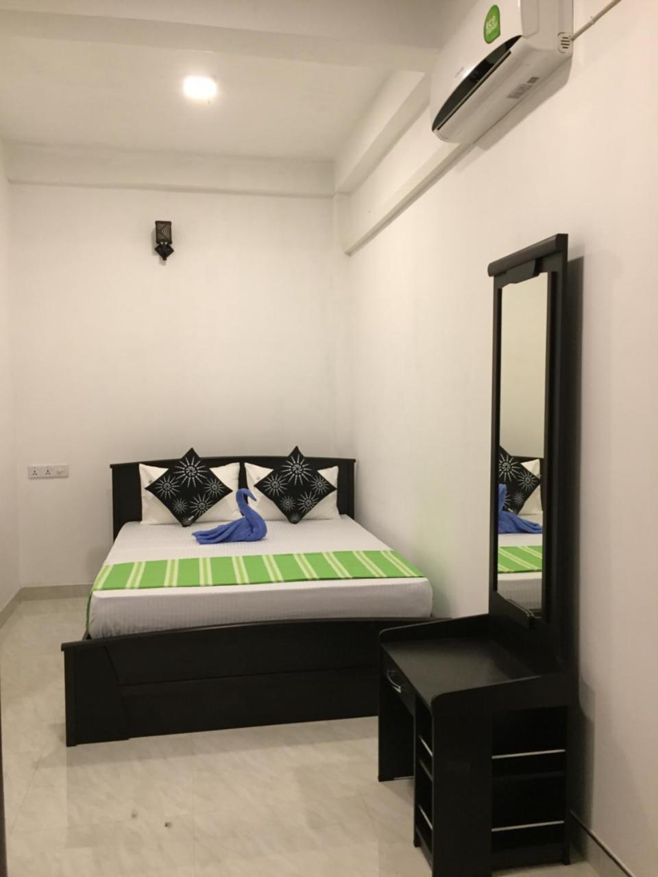 Sigiriya Green Garden Homestay ภายนอก รูปภาพ