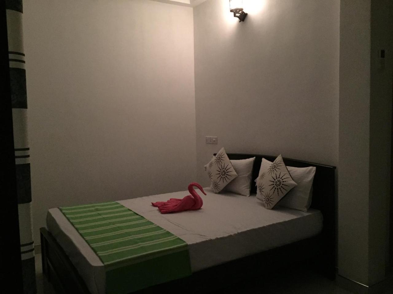 Sigiriya Green Garden Homestay ภายนอก รูปภาพ